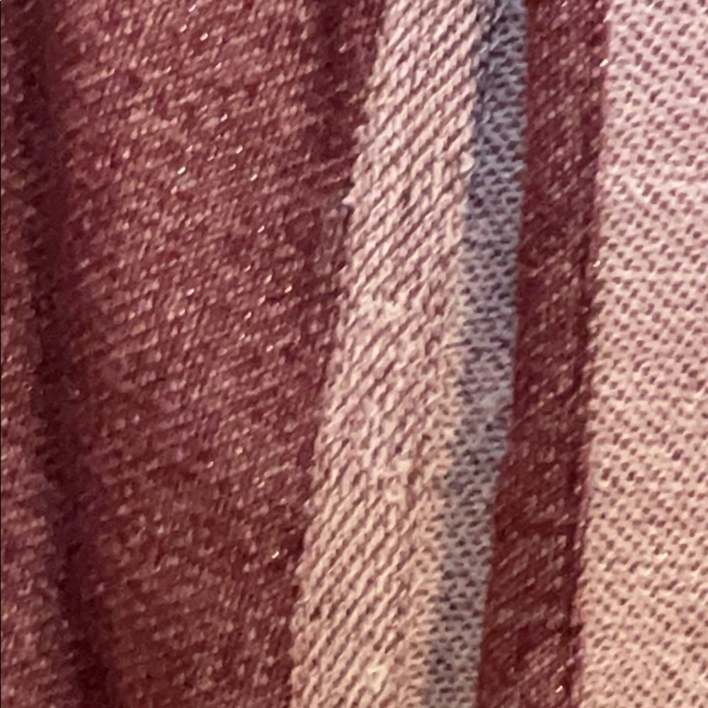 Cathy Daniels two toned knit shirt - Picture 3 of 7